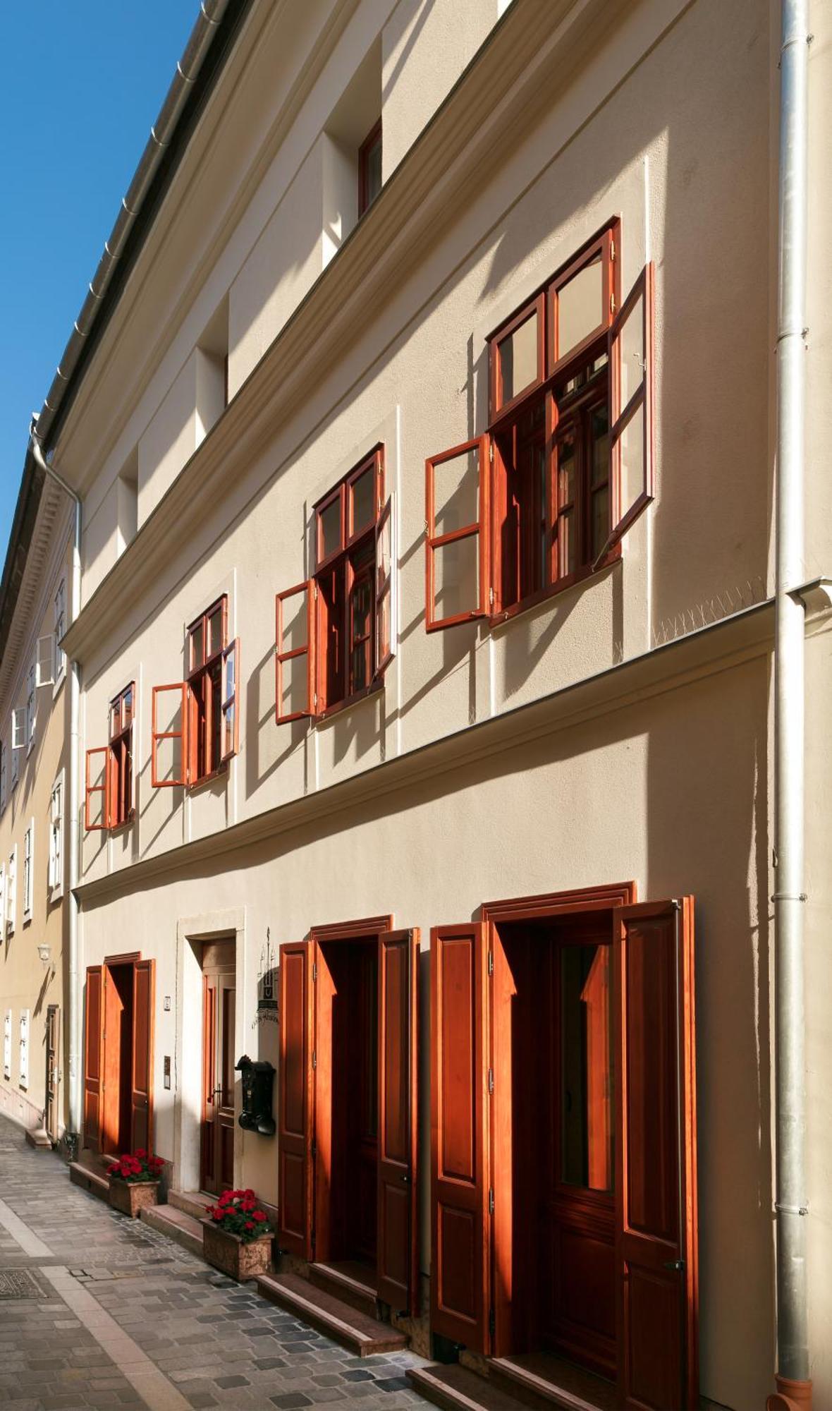 Apartamento Főtér Rezidencia 3 Győr Exterior foto